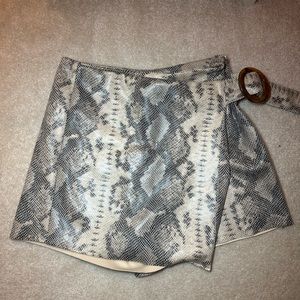 ZARA LEATHER SKORT